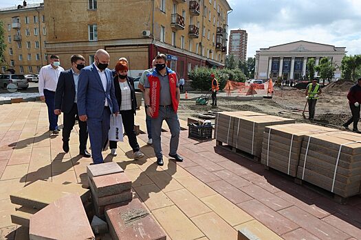 Мэр Красноярска проверил ход благоустройства правого берега
