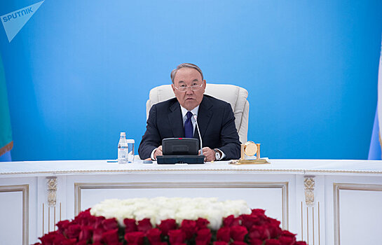 Назарбаев объяснил, что значит слово "любовь"