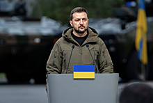 Зеленский предложил продлить мобилизацию на Украине