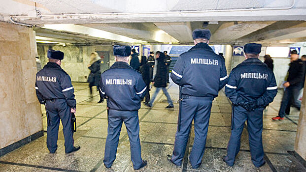 Саперы проверяют вокзал и ТЦ в Минске после анонимного сообщения