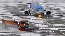 Около 30 рейсов отменены в аэропортах Москвы из-за снегопада