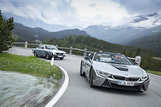 Легендарные дизайны фар BMW — от «корон» до лазерных лучей