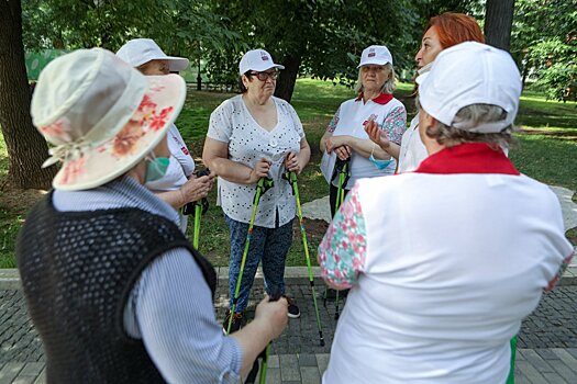 Для подмосковных участников клуба «Активное долголетие» подготовили около 300 экскурсий