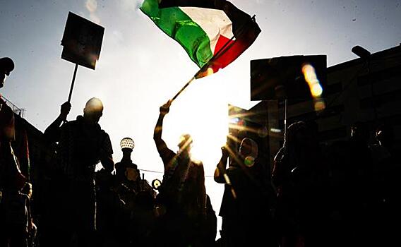 Трамп в помощь: Нетаньяху понял, чем ему грозит «палестинское торможение» – и останавливаться не намерен