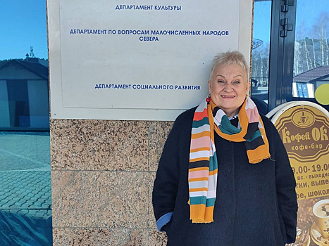 Опальный директор театра подает в суд на власти ХМАО