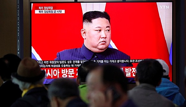 Кто стоит за слухами о смерти Ким Чен Ына