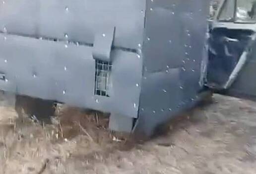 «Замангаленный» резиной УАЗ заметили в зоне СВО