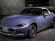 Mazda показала Roadster с серебристым верхом