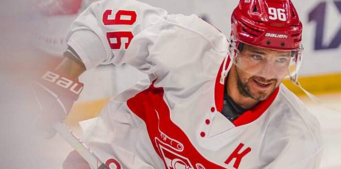 Хоккеист «Спартака» Бурмистров о футболе: «Спартак» – команда народная, российская. Но для меня наше все – это «Рубин»