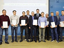 Глава областной столицы Руслан Болотов поощрил руководителей и работников Гражданской обороны и Иркутского городского звена