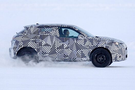 DS3 Crossback — первые фото французского премиум-компакта для России