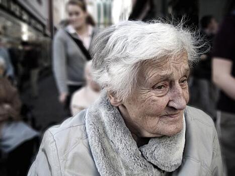 Самоубийства пенсионеров не остановили программу монетизации льгот Украины