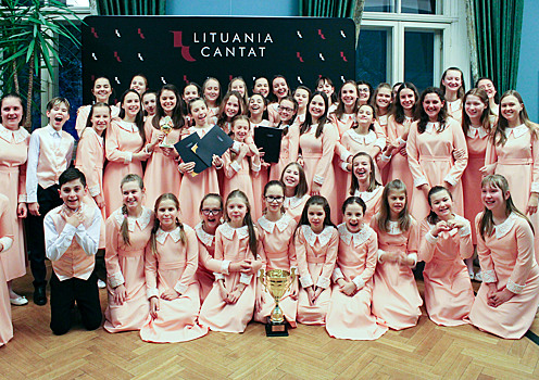 Детский хор «Аврора» завоевал Гран-при на фестивале в Литве