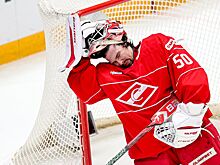 Защитник «Спартака»: Загидулина жалко уже. Он один из лучших вратарей, которых я видел