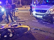 Очевидец vs ГАИ: в Минске в полночь мотоциклист столкнулся со скорой