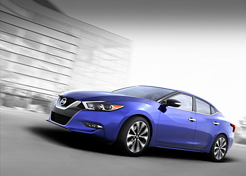 Nissan приостановил продажи Maxima