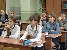 В школе Большого Исаково открыли светомузыкальный фонтан