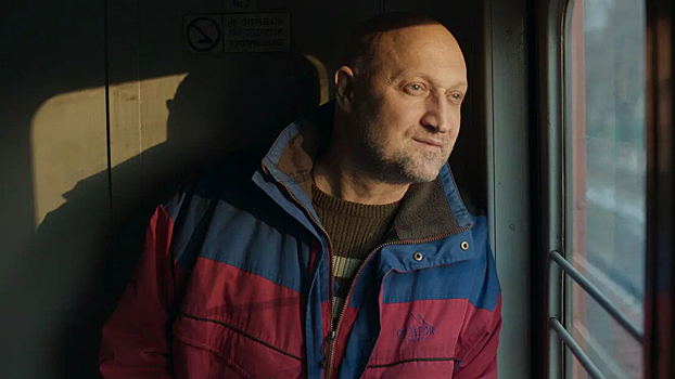 «Встать на ноги»: почему не стоит пропускать новое драмеди с Гошей Куценко