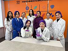 Школьники и студенты Оренбуржья получат поддержку в выборе профессии и трудоустройстве