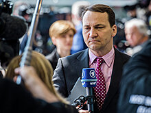 Радослав Сикорский: Мы понятия не имеем о том, что сделает президент Трамп в случае кризиса с Россией