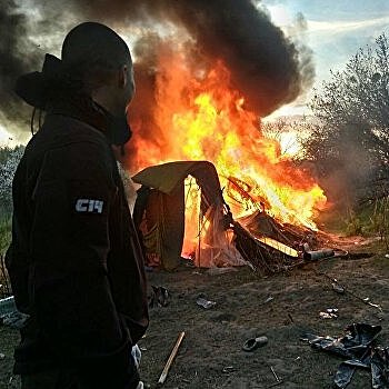 В день рождения Гитлера. Украинские националисты пошли в атаку на цыган. Хроника