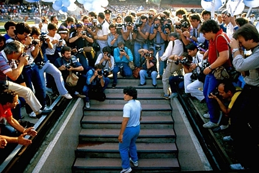 Опубликованы первые кадры нового документального фильма «Диего Марадона»