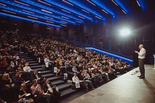 Бизнес-тренер Радислав Гандапас расскажет воронежцам об алгоритмах успеха