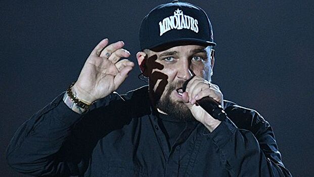 Знаменитости призывают потушить пожары в Сибири