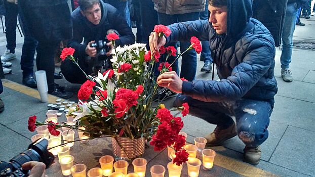 Седьмая годовщина теракта в метро Петербурга: вспоминаем всех погибших