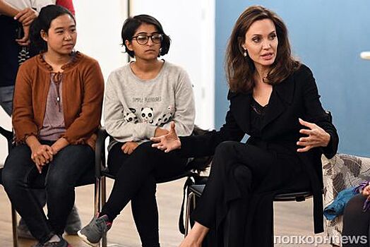 Анджелина Джоли обсуждает проблему сексуального насилия со своими детьми