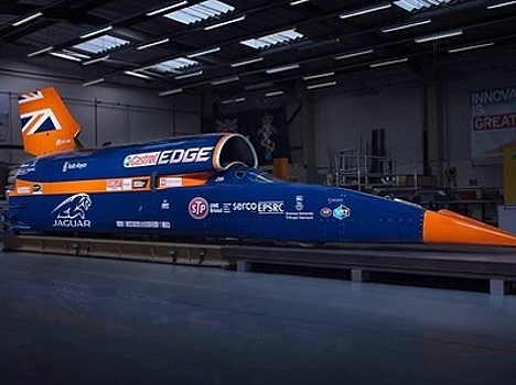 Рекордный ракетомобиль Bloodhound SSC прошел первые тесты