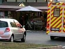 В результате аварии во Франции пострадали 12 человек