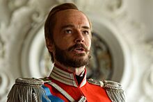 Сериал «Фандорин. Азазель» радует необычным миром новой России и крутым сюжетом