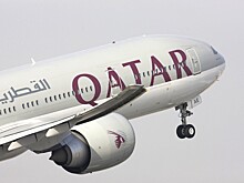 Авиакомпания Qatar Airways столкнулась с обвинением в краже телефона в бизнес-классе