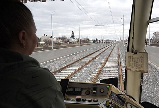Власти показали первый рейс трамвай № 1 в Кемерове по обновленному маршруту с высоты птичьего полета
