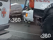Один человек погиб и трое пострадали в аварии в Ленинградской области
