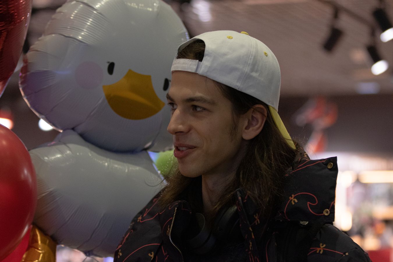 Гуменник оценил подаренную болельщиками золотую медаль