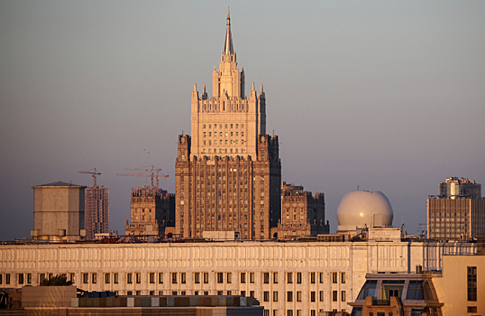 МИД: используемые Украиной западные спутники могут стать законной целью России