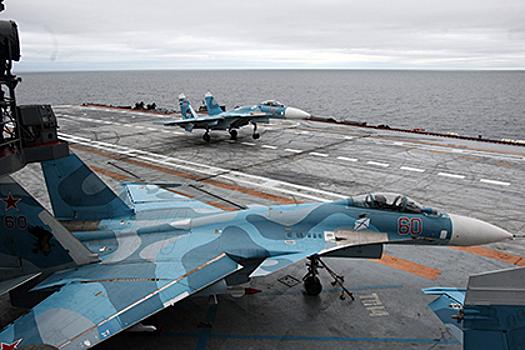 Истребители Су-33