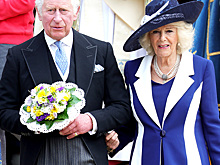 Принц Чарльз и Камилла заменят королеву на традиционной раздаче монет