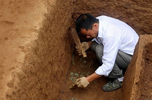 Китайские археологи раскопали гробницы чиновников династии Тан