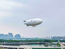 В Китае запустили в небо первый туристический дирижабль: видео