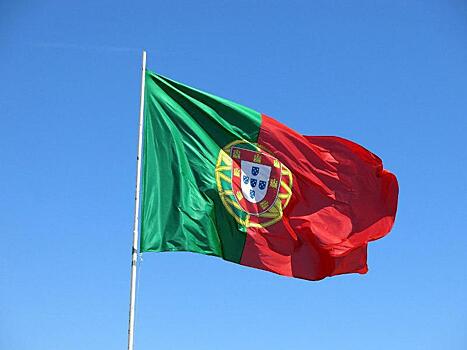 Читателям библиотеки на Волочаевской рассказали о традициях Португалии