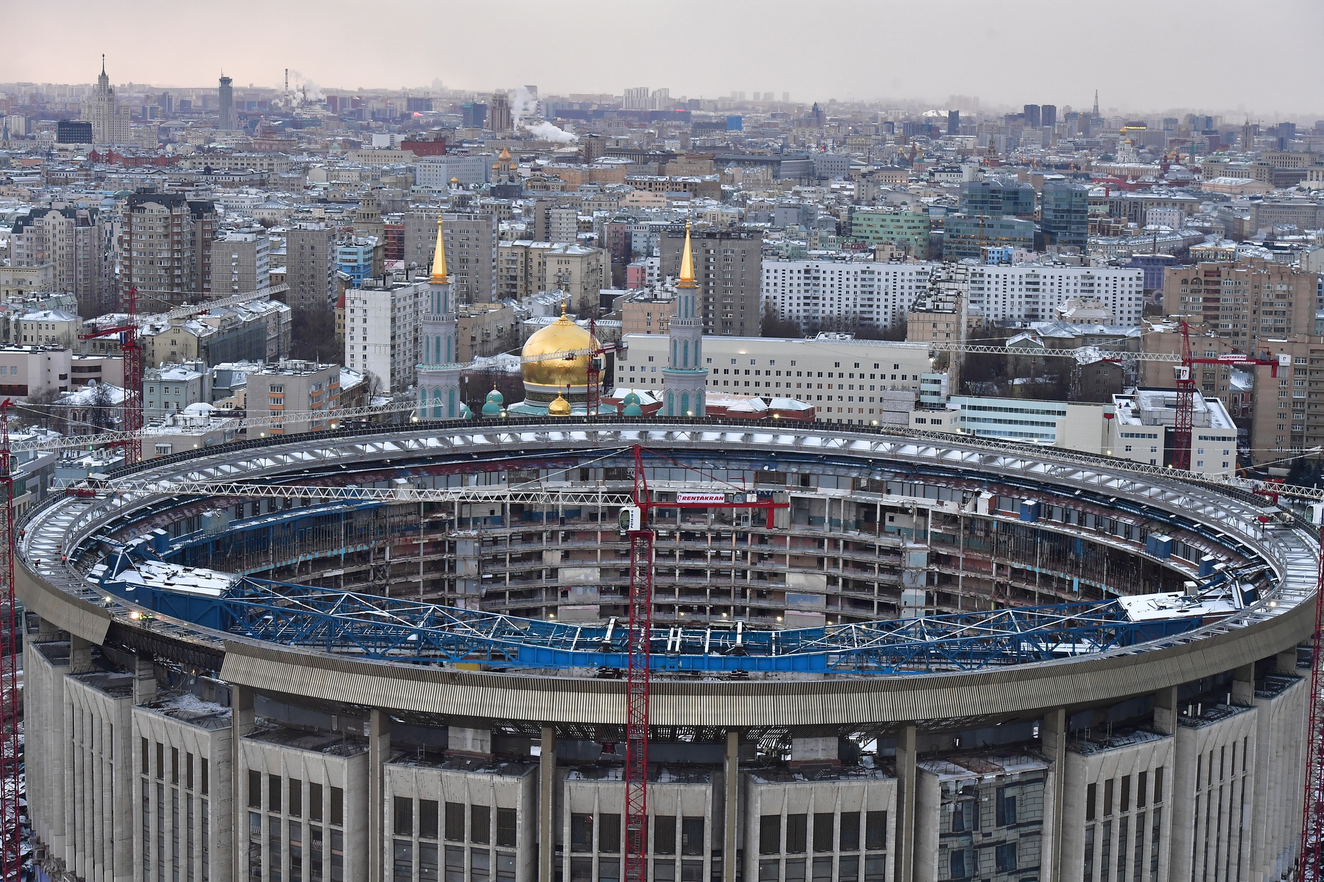 Стадион олимпийский в москве