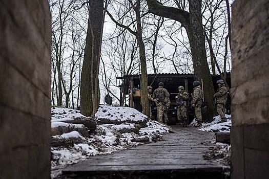 Одесситка заблокировала дорогу в военкомат и потребовала вернуть брата