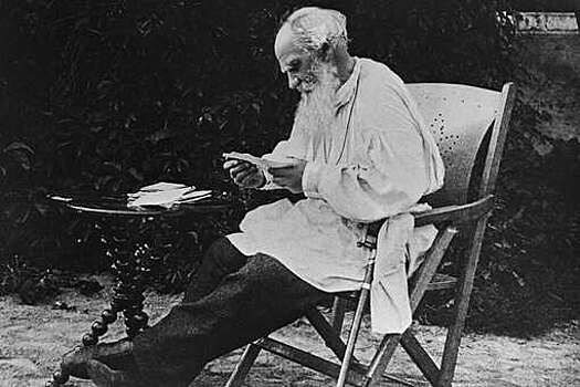 Писатель Лев Толстой родился 195 лет назад