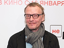 Отъезд из РФ и отмена спектаклей: где сейчас актер Алексей Серебряков