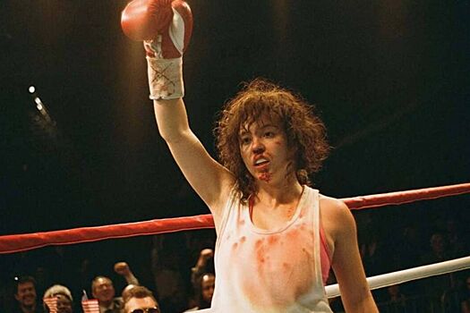 Актриса Сидни Суини объяснила, почему не унывает из-за провала байопика «Кристи»