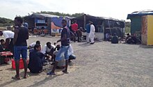 Пожар произошел в лагере мигрантов в Кале