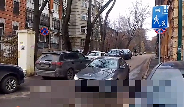 Ребенка на самокате сбили на Большой Покровской в Нижнем Новгороде